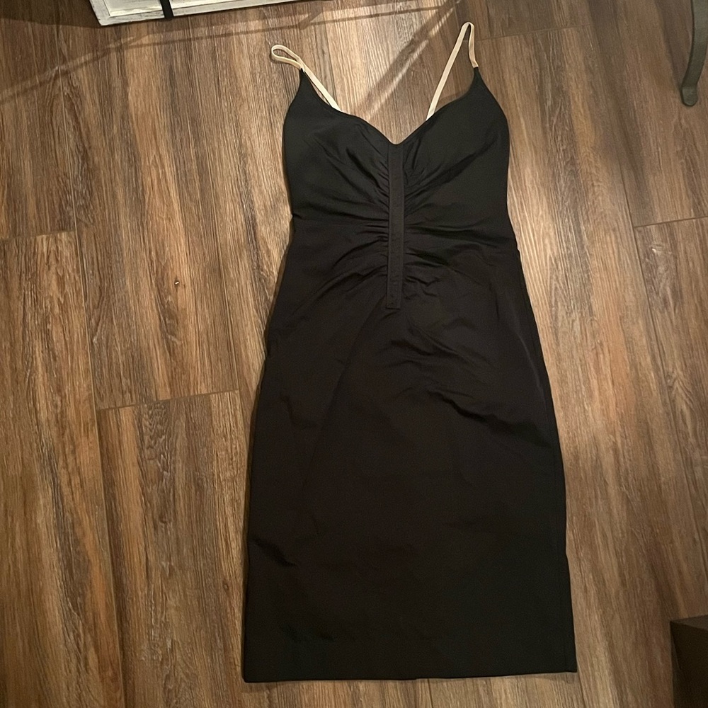 NEW - No 21 by Gilmar - Black Dress with baby pink straps